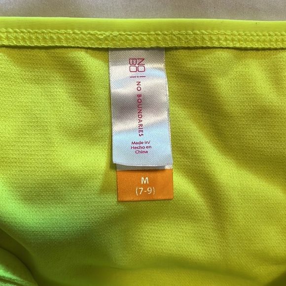 2 Mix & Match Bikinis - Picture 7 of 9